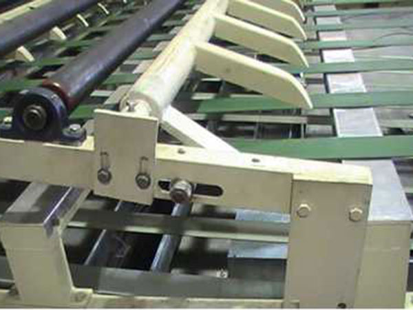 Cushion Device of the Dryer Unloading System