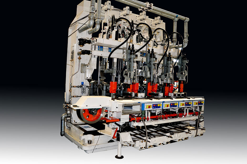 Double Gob Individual Section (IS) Machine, HGD4.6-108